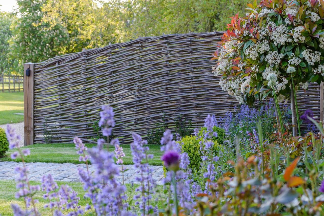 Cambridge Country Cottages Ngoại thất bức ảnh